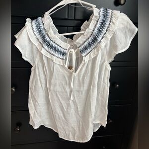 NWT Blu Pepper White Blouse with Blue Embroidery